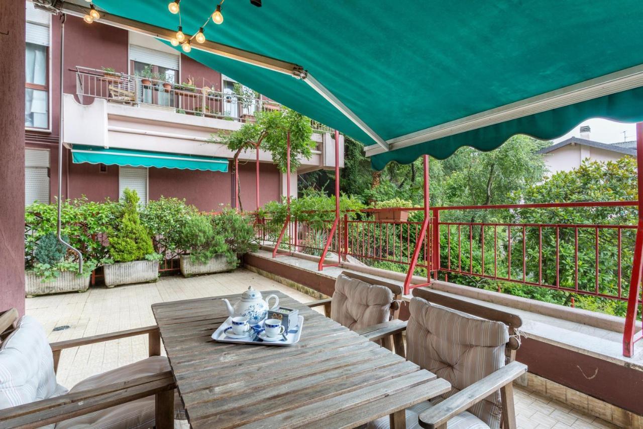 La Terrazza Apartment Брунате Екстериор снимка